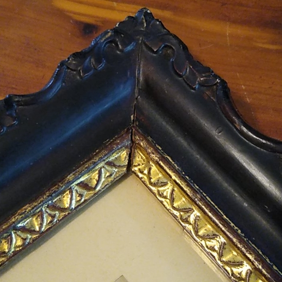 Old Antique Frame with Gentleman Silhouette - Picture 9 of 16